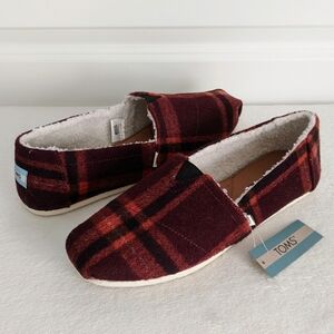 TOMS Slip On Flat Belmont Wool Blend Red Plaid Upper Faux Shearling Lined 10 NWT